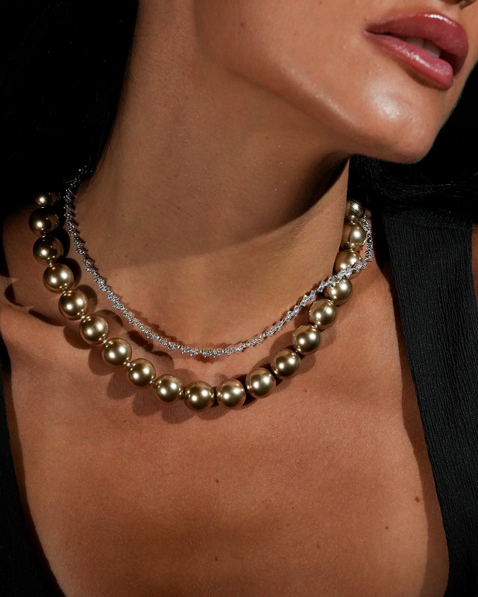 What Are Champagne Pearls? - Godfrey Allure | Old Hollywood Sterling Silver Jewelry & Rivière Necklaces