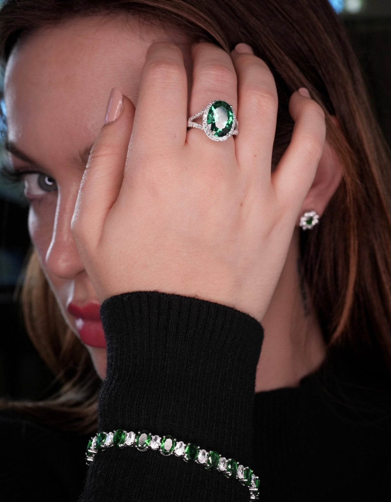 Eden Oval Simulated Emerald Ring in Sterling Silver – Godfrey Allure Jewelry